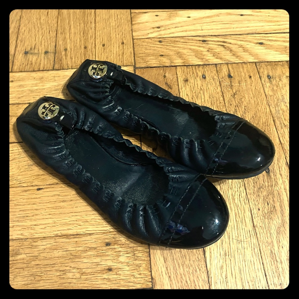 Black patent leather Tory Burch flats 6.5